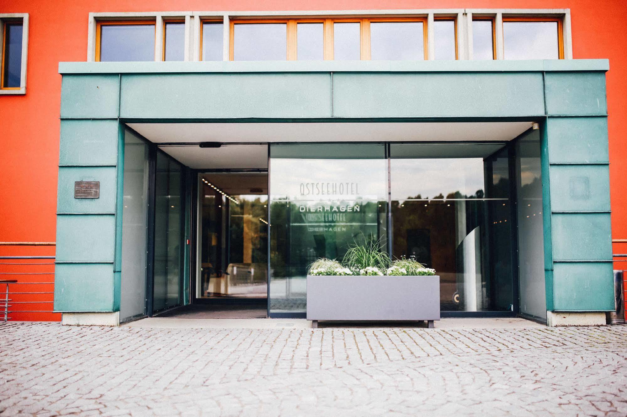 Ostseehotel Dierhagen Kültér fotó